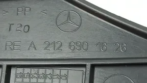 Mercedes-Benz E W212 Šoninė apdaila prie galinės sėdynės (apačia) A2126901626