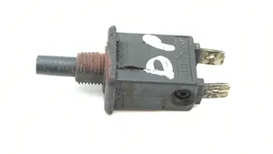 Mercedes-Benz COMPAKT W115 Priekšpusē durvju atvēršanas / aizvēršanas sensors (pīkstulis) 0008212852