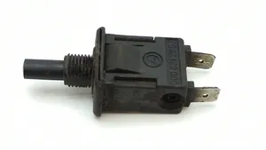 Mercedes-Benz COMPAKT W115 Priekšpusē durvju atvēršanas / aizvēršanas sensors (pīkstulis) 0008212852