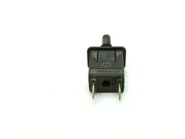 Mercedes-Benz COMPAKT W115 Sensor de la puerta delantera 0008212052