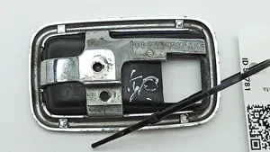 Mercedes-Benz COMPAKT W115 Tapa manecilla puerta delantera 1087660511