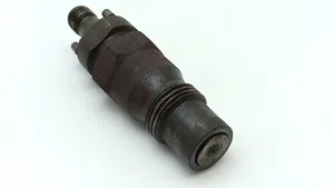 Mercedes-Benz COMPAKT W115 Inyector de combustible KCA30SD27