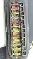 Mercedes-Benz COMPAKT W115 Module de fusibles 