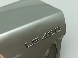 Lexus LS 430 Takaluukun/tavaratilan kansi 