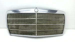 Mercedes-Benz 280 450 W116 Передняя решётка 