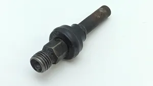 Mercedes-Benz 280 450 W116 Fuel injector 