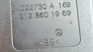 Mercedes-Benz E W212 Boucle de ceinture de sécurité arrière A2128601969