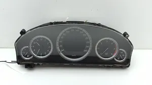 Mercedes-Benz E W212 Tachimetro (quadro strumenti) A2125408747