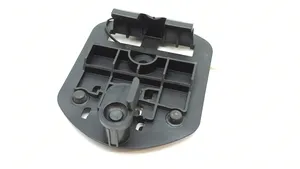 Mercedes-Benz E W212 Staffa supporto del triangolo d’emergenza 2118900814