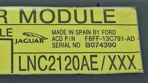 Jaguar XJ X308 Oven ohjainlaite/moduuli LNC2120AE