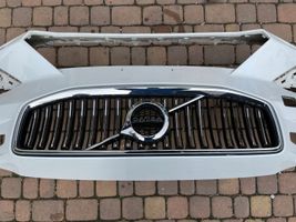 Volvo S60 Zderzak przedni 31690589