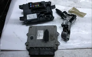 Fiat Grande Punto Sterownik / Moduł ECU 51825025