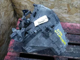 Ford C-MAX I Manual 6 speed gearbox 1561677