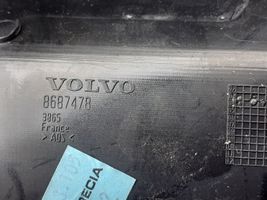 Volvo V50 Hansikaslokero 8687478