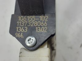 Opel Signum Silniczek podnośnika szyby drzwi przednich 9178987