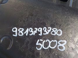 Peugeot 5008 II Zbiornik paliwa 9813793780
