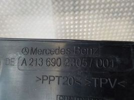 Mercedes-Benz E W213 Takavalon valaisimen muotolista 