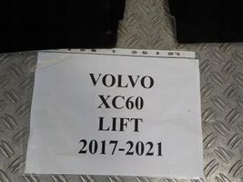 Volvo XC60 Etulattiamatto 