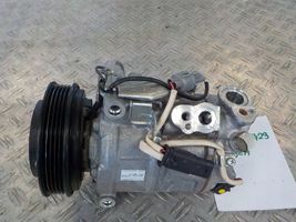 Mercedes-Benz GLA W156 Compresseur de climatisation 4472807423