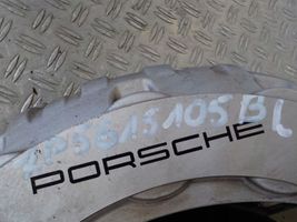 Porsche Cayenne (92A) Fusée d'essieu de moyeu de la roue avant 7P0407245A