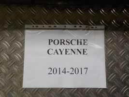 Porsche Cayenne (92A) Wykładzina podłogowa tylna 7P5863367T