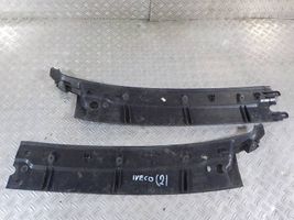 Iveco Daily 4th gen Rivestimento del tergicristallo 504022283