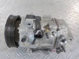 Hyundai Tucson TL Ilmastointilaitteen kompressorin pumppu (A/C) F500RFFEA02