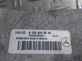 Mercedes-Benz ML AMG W166 Tiranti e motorino del tergicristallo anteriore A1668200540