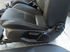 Ford Fiesta Istuimien ja ovien verhoilusarja 