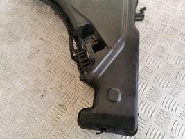 Audi A4 S4 B9 Zbiornik płynu do spryskiwaczy szyby przedniej / czołowej 8W0955451L