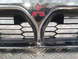 Mitsubishi Galant Grille calandre supérieure de pare-chocs avant MR441120