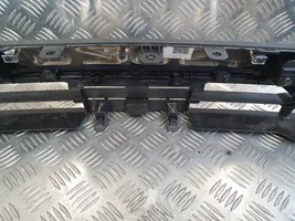 Isuzu D-Max Maskownica / Grill / Atrapa górna chłodnicy 8976751531