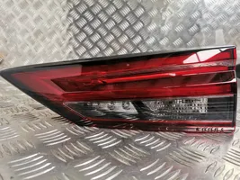 Nissan Qashqai J12 Lampy tylnej klapy bagażnika 