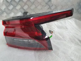 Nissan Qashqai J12 Lampa tylna 