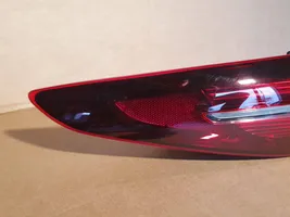 Mazda 3 Feux arrière / postérieurs BCJH51160