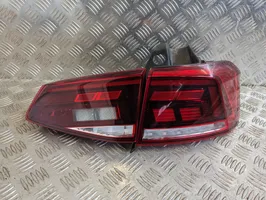 Volkswagen PASSAT B8 Luci posteriori 3G9945096F