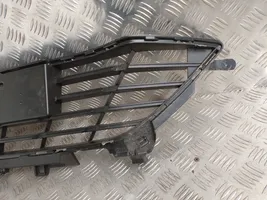 Renault Megane IV Grille inférieure de pare-chocs avant 622548476R