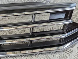 Volkswagen PASSAT B8 Grille calandre supérieure de pare-chocs avant 3C0853651