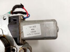 Mazda MPV Elektriskais loga pacelšanas mehānisms bez motoriņa 741-922