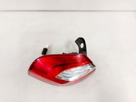 KIA Rio Lampa tylna 92402-1W2