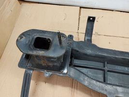 Hyundai i30 Traversa di supporto paraurti posteriore 