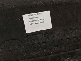 KIA Pro Cee'd II Revestimiento de alfombra del suelo del maletero/compartimento de carga 85701-A2010