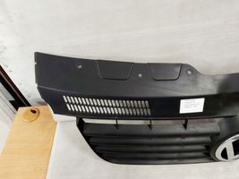 Volkswagen Transporter - Caravelle T5 Front grill 