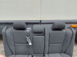 Toyota Avensis T250 Antra eilė sėdynių 