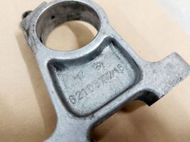 Mercedes-Benz W123 Camshaft holder bracket 