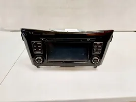 Nissan Qashqai Panel / Radioodtwarzacz CD/DVD/GPS 259154ET2A