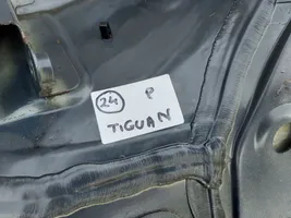 Volkswagen Tiguan Podłużnica przednia 