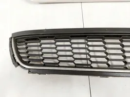 Volkswagen Polo V 6R Etupuskurin alempi jäähdytinsäleikkö 6R0853677B
