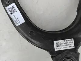 Tesla Model 3 Triangle, bras de suspension avant 104432100J