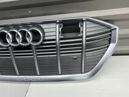 Audi e-tron Grille calandre supérieure de pare-chocs avant 4KE853651